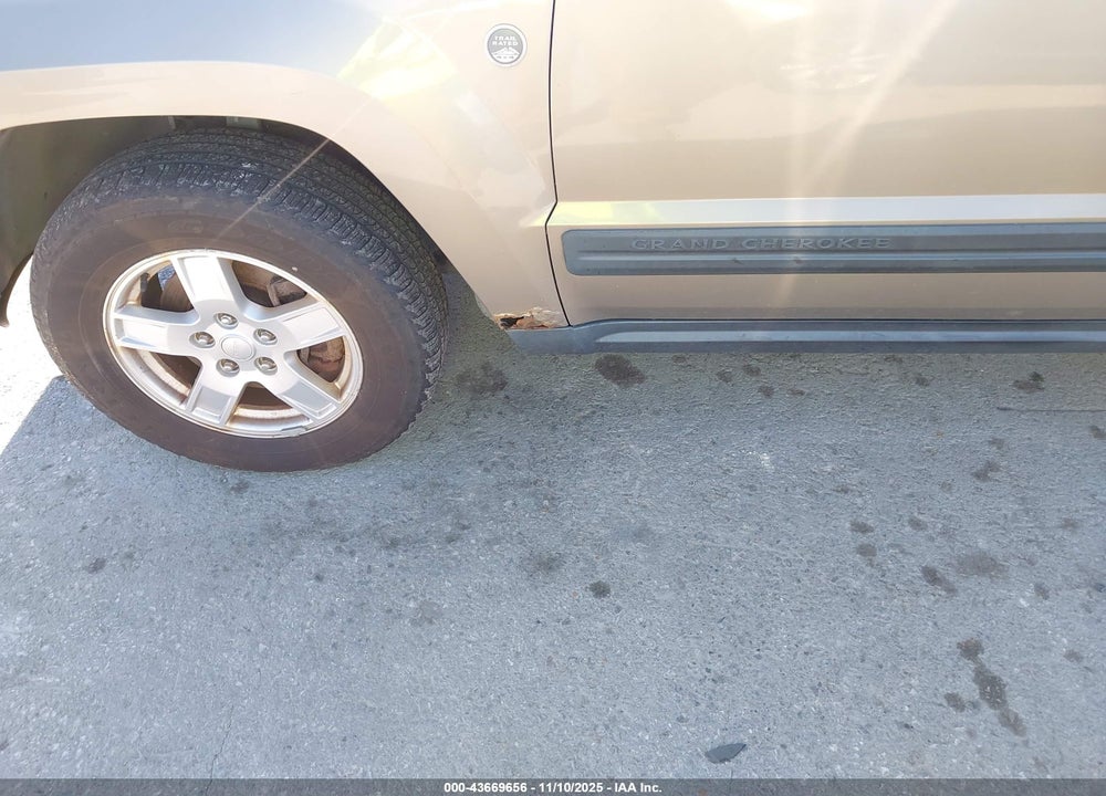 2005 JEEP GRAND CHEROKEE LAREDO VIN: 1J4HR48N85C690905