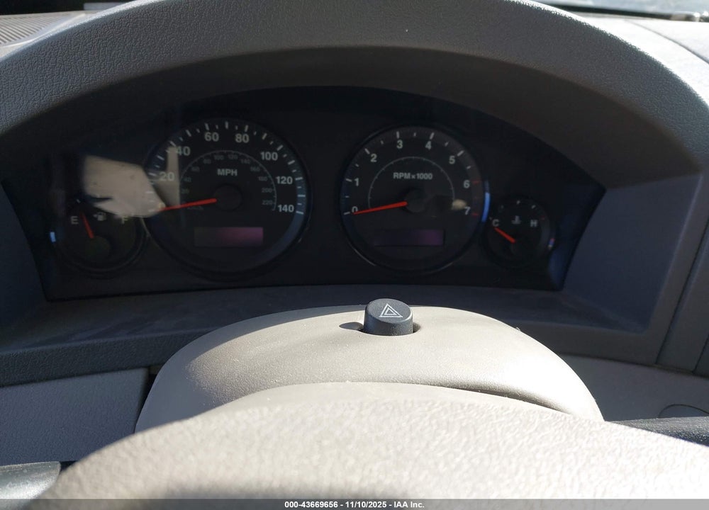 2005 JEEP GRAND CHEROKEE LAREDO VIN: 1J4HR48N85C690905