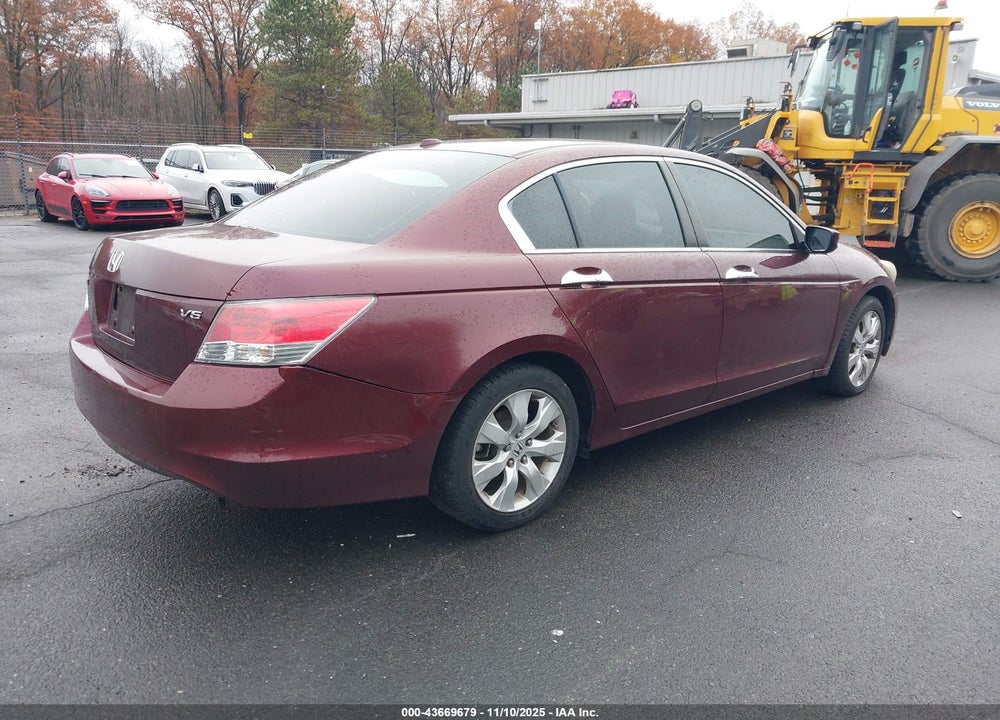 2009 HONDA ACCORD VIN: 1HGCP36829A028365