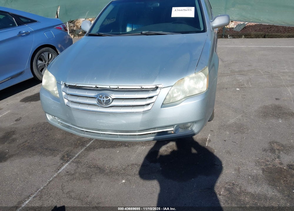 2005 TOYOTA AVALON TOURING VIN: 4T1BK36B25U037561
