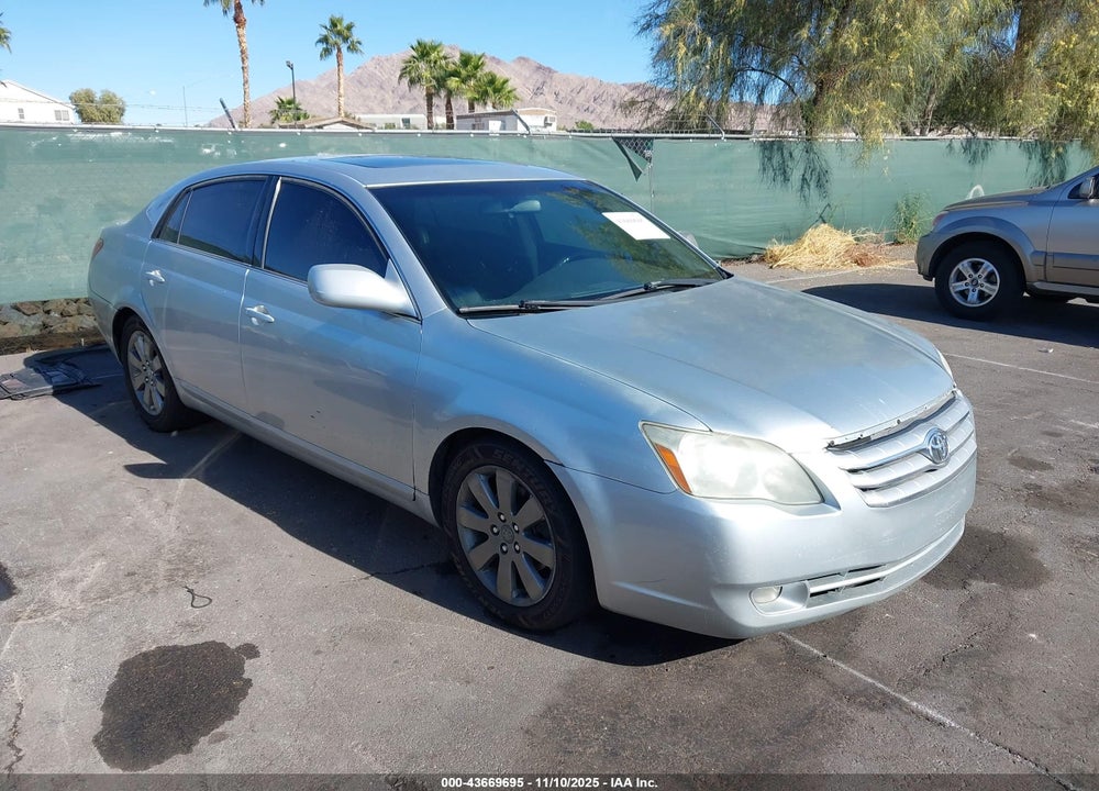 2005 TOYOTA AVALON TOURING VIN: 4T1BK36B25U037561
