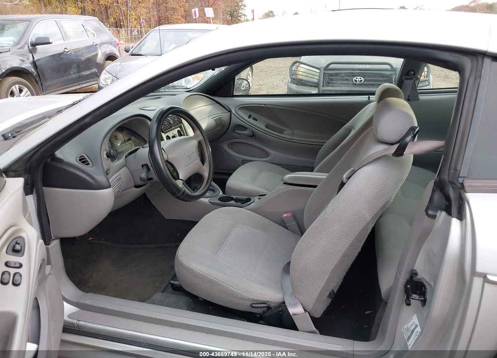 2000 FORD MUSTANG VIN: 1FAFP4041YF227986