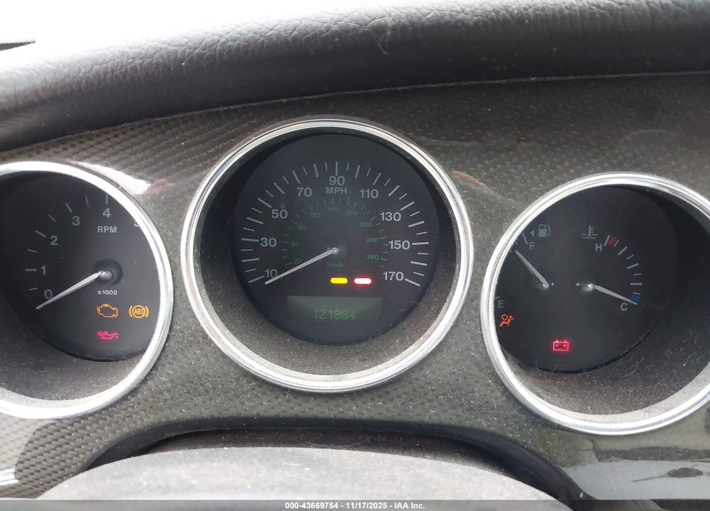 2006 JAGUAR XK8 VIN: SAJDA42C762A44883