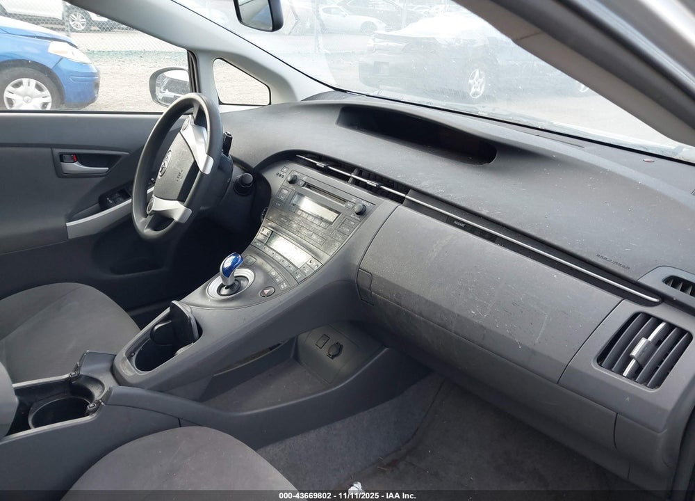 2011 TOYOTA PRIUS VIN: JTDKN3DUXB1378915