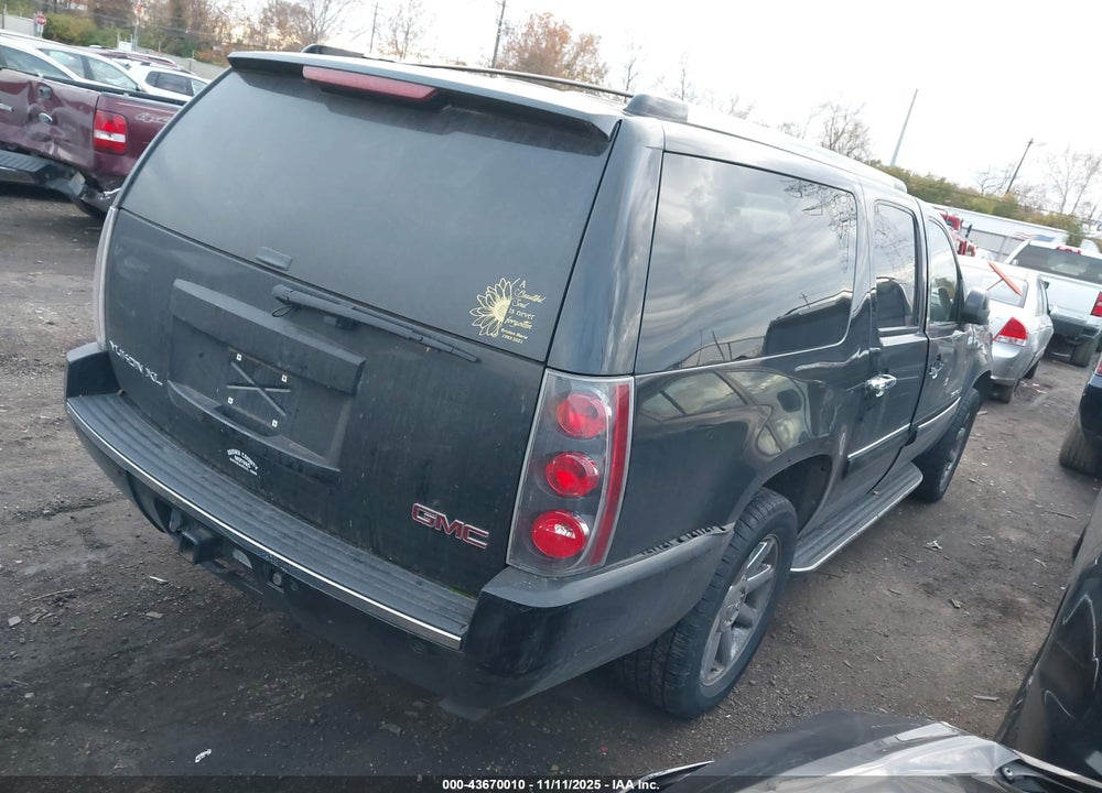 2007 GMC YUKON XL 1500 DENALI VIN: 1GKFK668X7J271449