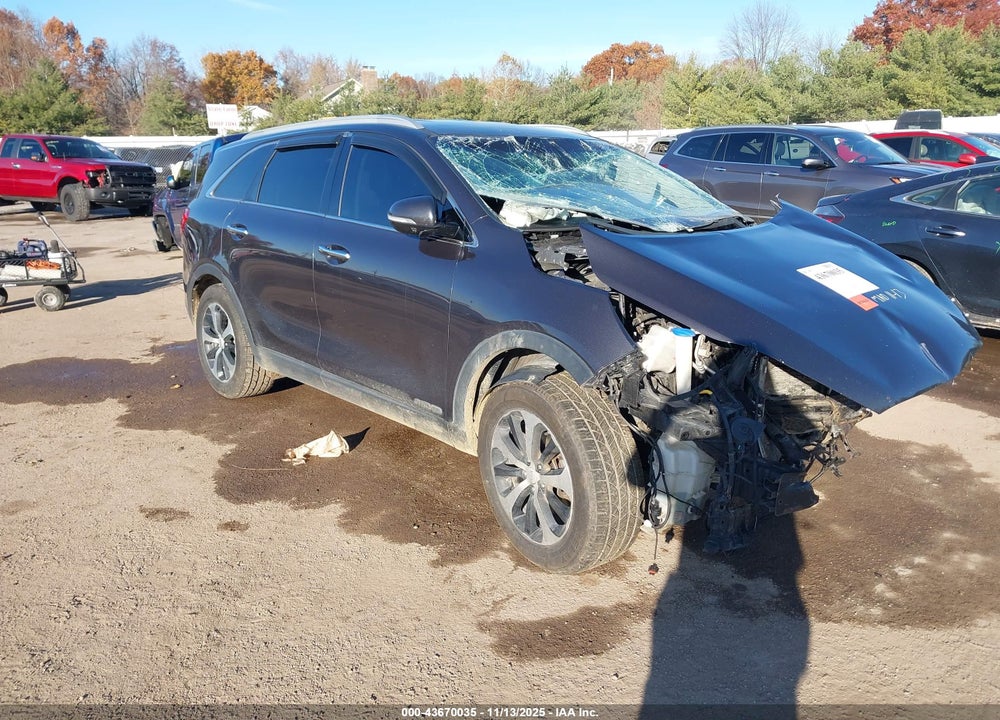 2016 KIA SORENTO 3.3L EX VIN: 5XYPHDA59GG144126