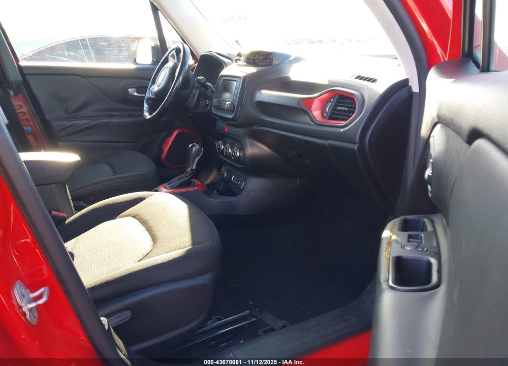 2016 JEEP RENEGADE TRAILHAWK VIN: ZACCJBCT9GPD23608