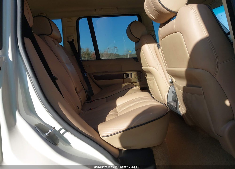 2010 LAND ROVER RANGE ROVER HSE VIN: SALMF1D42AA309184