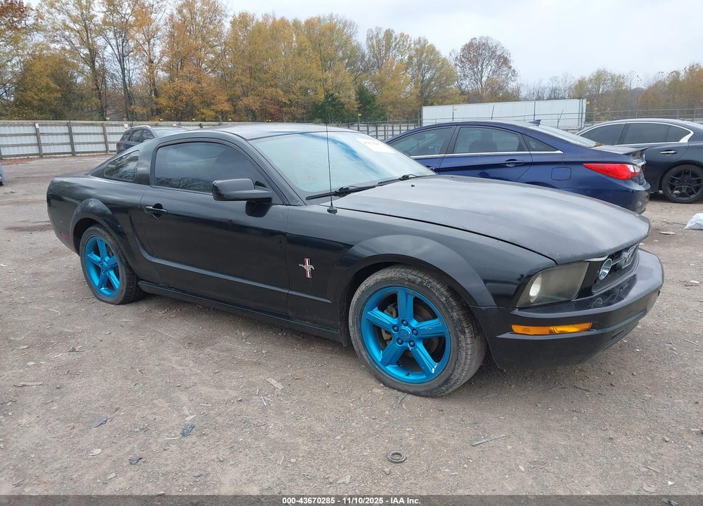 2008 FORD MUSTANG V6 DELUXE/V6 PREMIUM VIN: 1ZVHT80N185154328