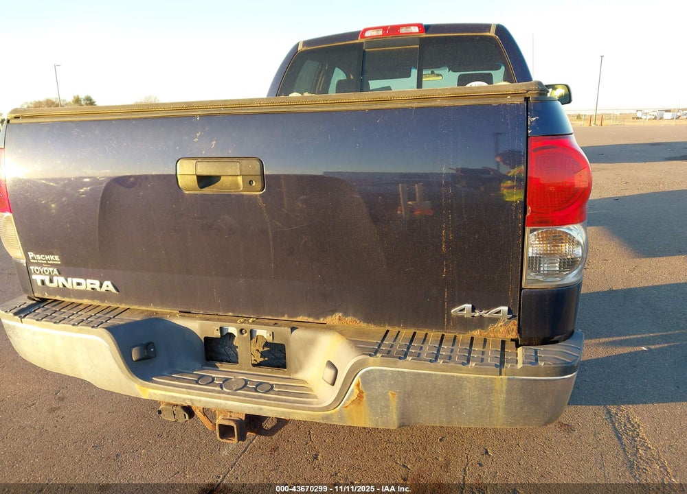 2007 TOYOTA TUNDRA SR5 5.7L V8 VIN: 5TBBV54117S455210