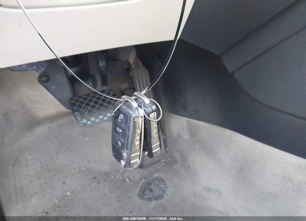 2014 VOLKSWAGEN JETTA VIN: 3VWD17AJ8EM416832