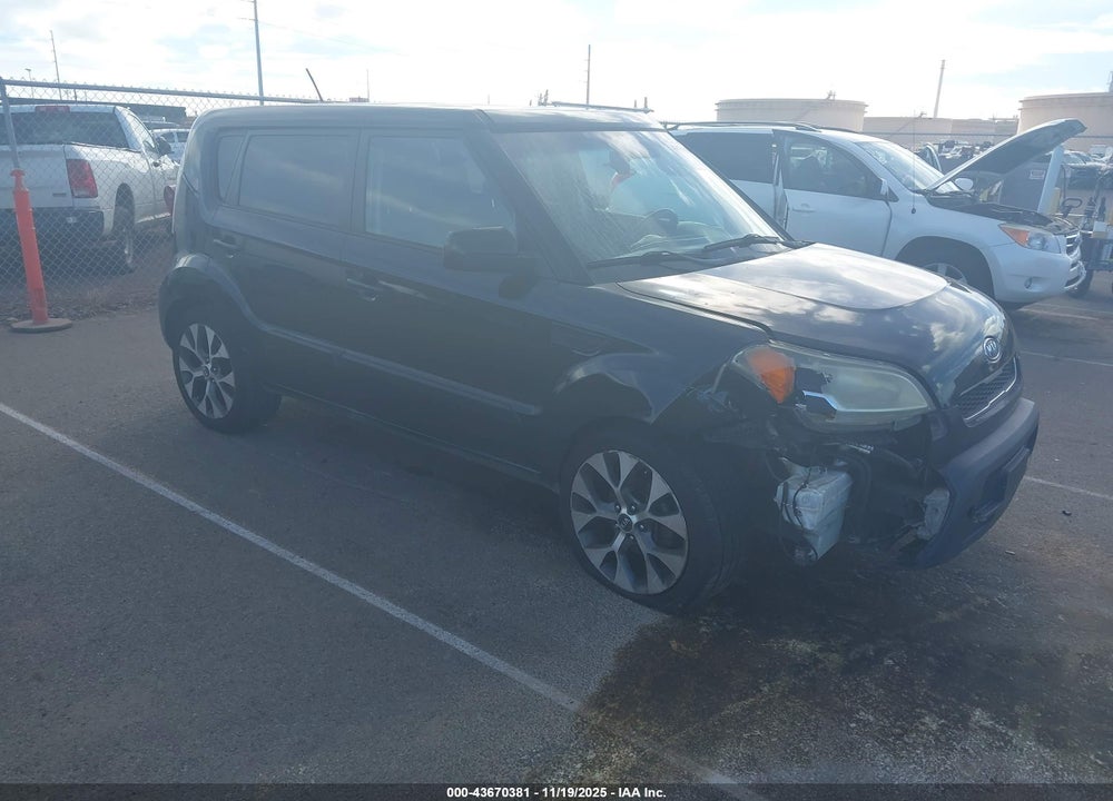 2011 KIA SOUL + VIN: KNDJT2A28B7285788