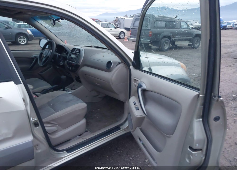 2002 TOYOTA RAV4 VIN: JTEHH20V820143571