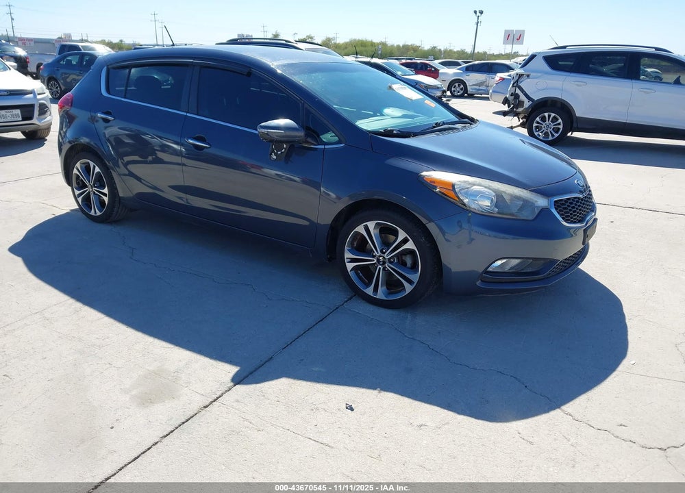 2016 KIA FORTE EX VIN: KNAFX5A81G5626478