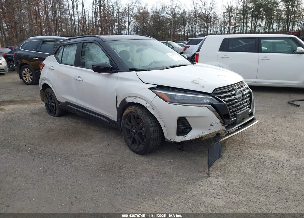 2024 NISSAN KICKS SR XTRONIC CVT VIN: 3N1CP5DV0RL488946