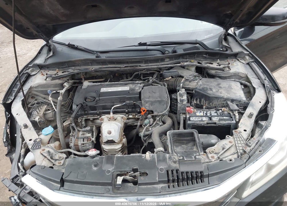 2016 HONDA ACCORD VIN: 1HGCR2F78GA021820