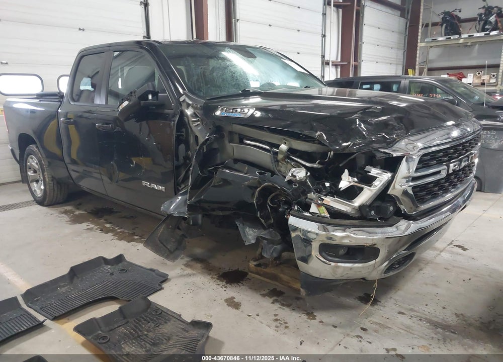 2022 RAM 1500 BIG HORN  4X4 6'4 BOX VIN: 1C6RRFBG9NN458275