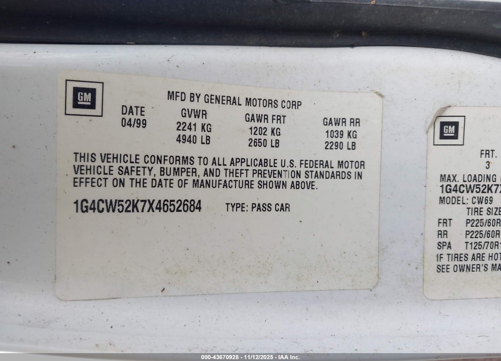 1999 BUICK PARK AVENUE VIN: 1G4CW52K7X4652684
