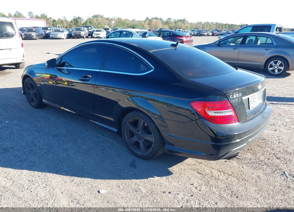 2012 MERCEDES-BENZ C 250 VIN: WDDGJ4HBXCF762414
