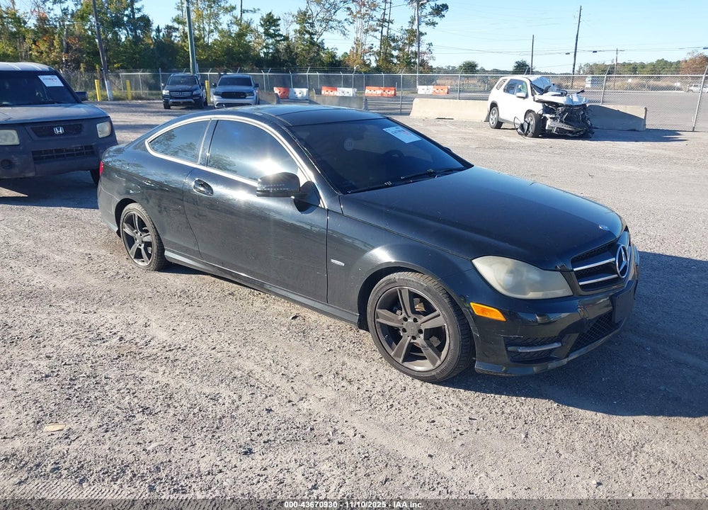 2012 MERCEDES-BENZ C 250 VIN: WDDGJ4HBXCF762414