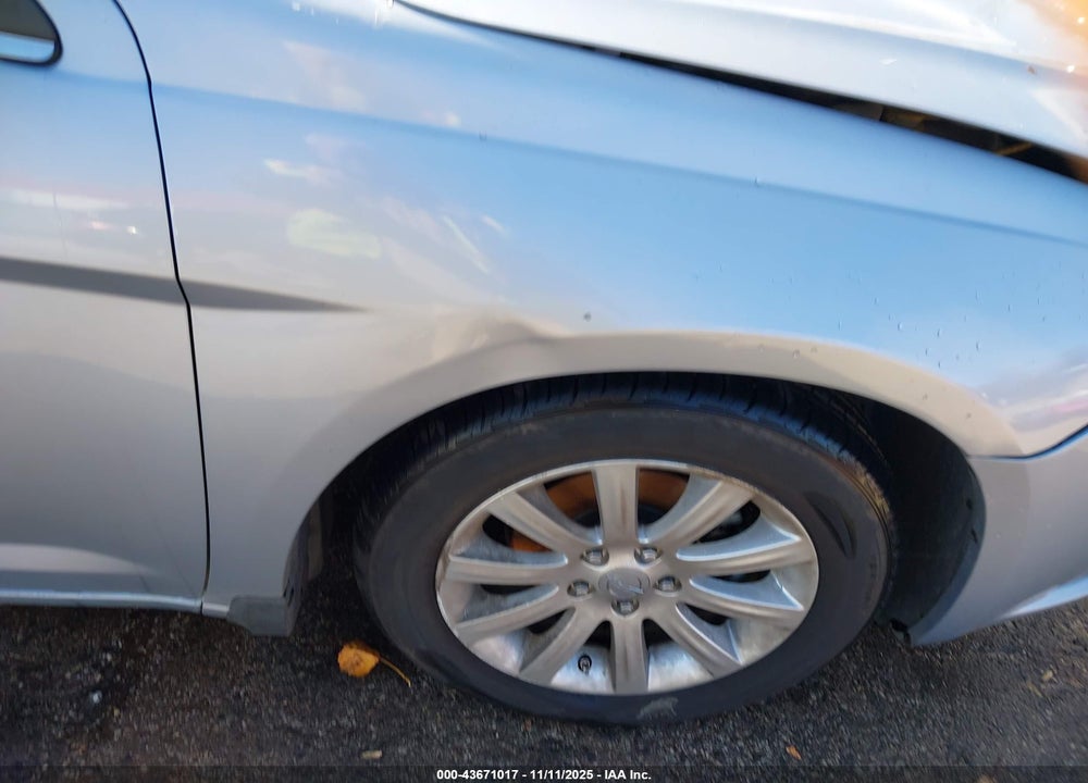 2012 CHRYSLER 200 TOURING VIN: 1C3CCBBB6CN174200