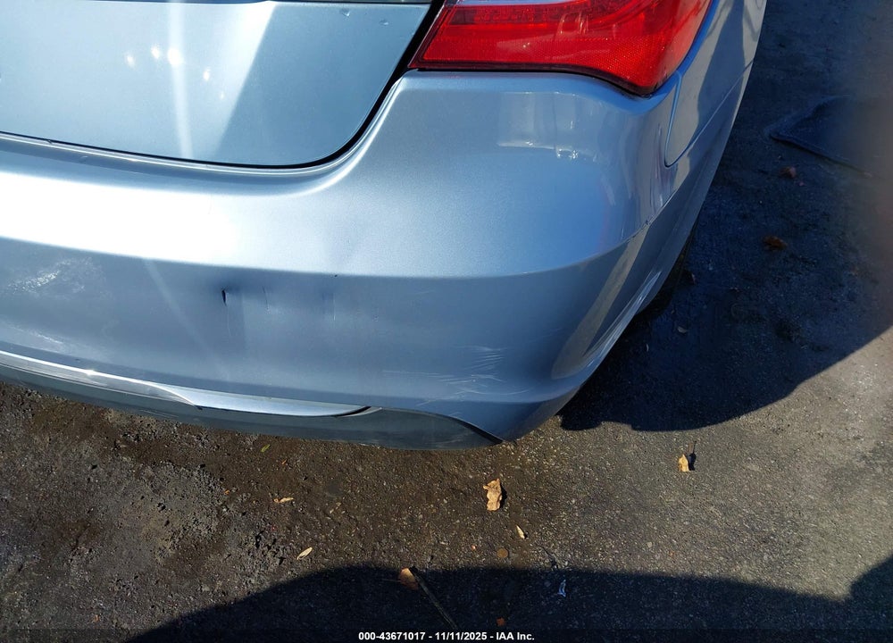 2012 CHRYSLER 200 TOURING VIN: 1C3CCBBB6CN174200
