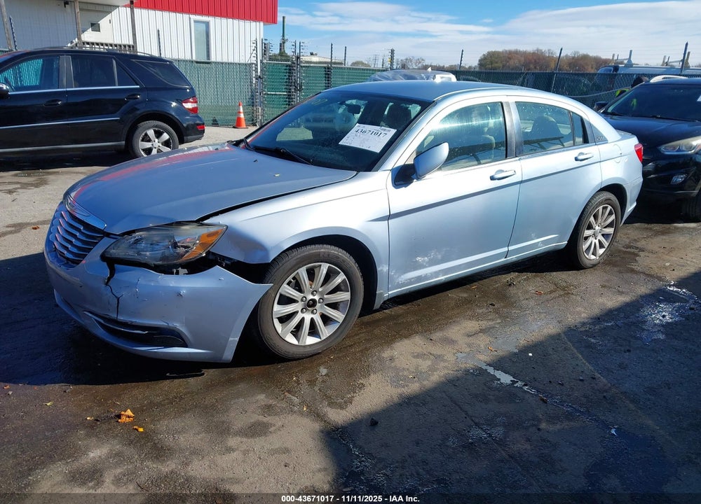 2012 CHRYSLER 200 TOURING VIN: 1C3CCBBB6CN174200