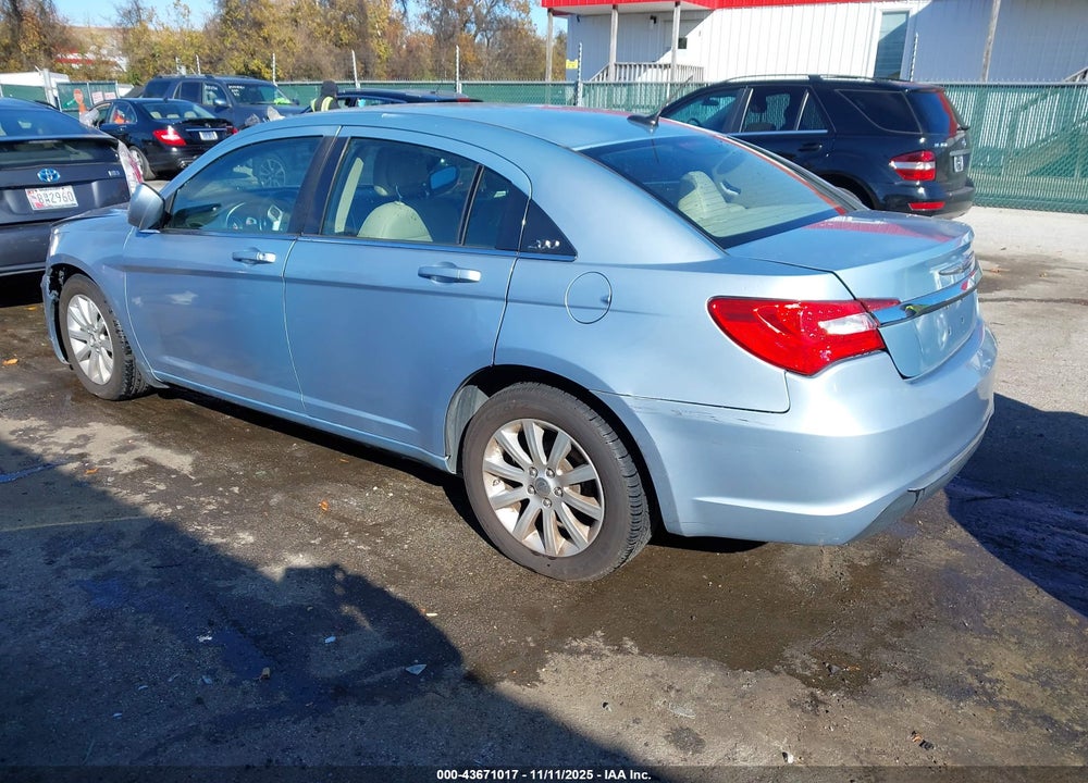 2012 CHRYSLER 200 TOURING VIN: 1C3CCBBB6CN174200