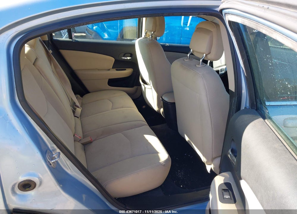 2012 CHRYSLER 200 TOURING VIN: 1C3CCBBB6CN174200