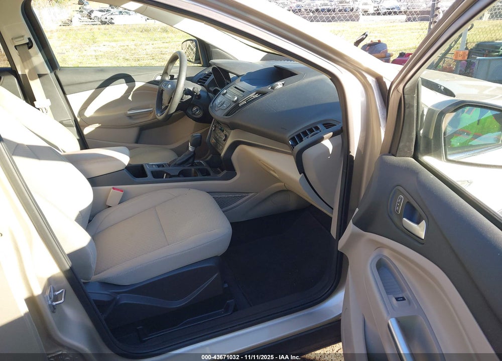 2017 FORD ESCAPE VIN: 1FMCU0GD9HUB35424