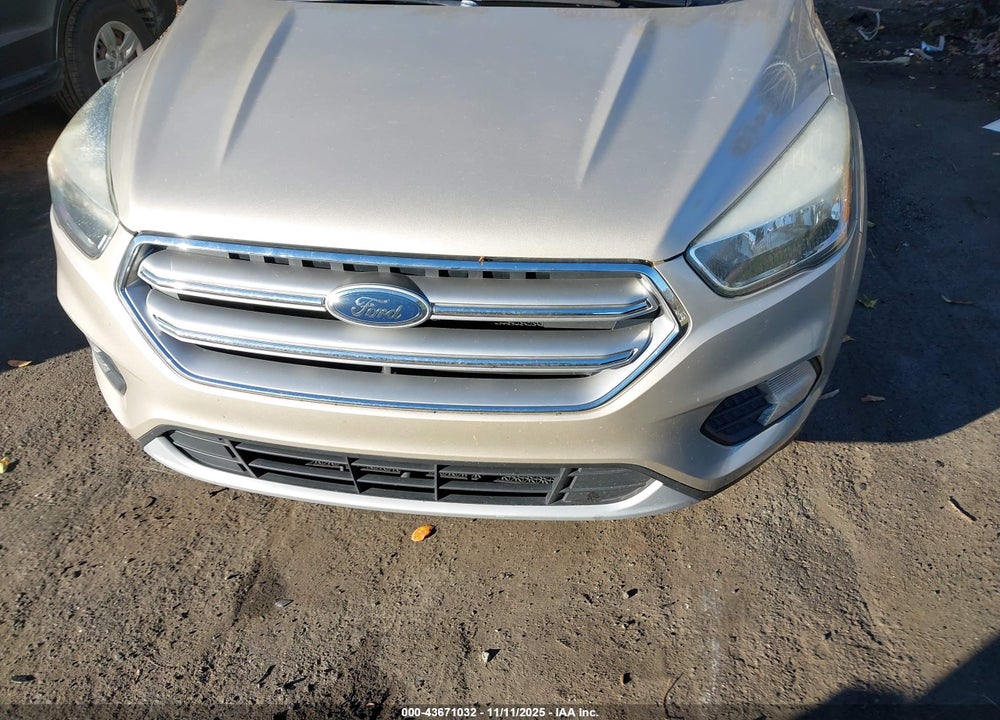 2017 FORD ESCAPE VIN: 1FMCU0GD9HUB35424