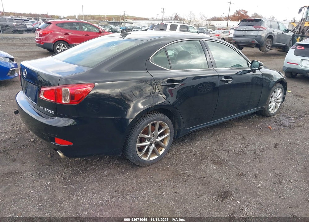 2013 LEXUS IS 250 VIN: JTHCF5C27D5062119