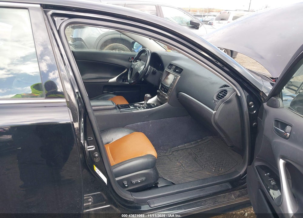 2013 LEXUS IS 250 VIN: JTHCF5C27D5062119