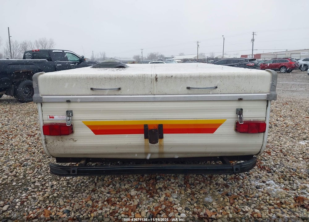 1982 SUN LITE POP-UP CAMPER VIN: 1S411E00XC1041567