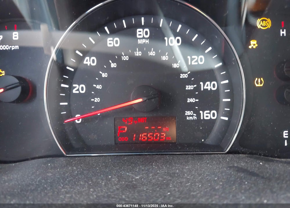 2014 KIA SORENTO VIN: 5XYKT3A61EG539622