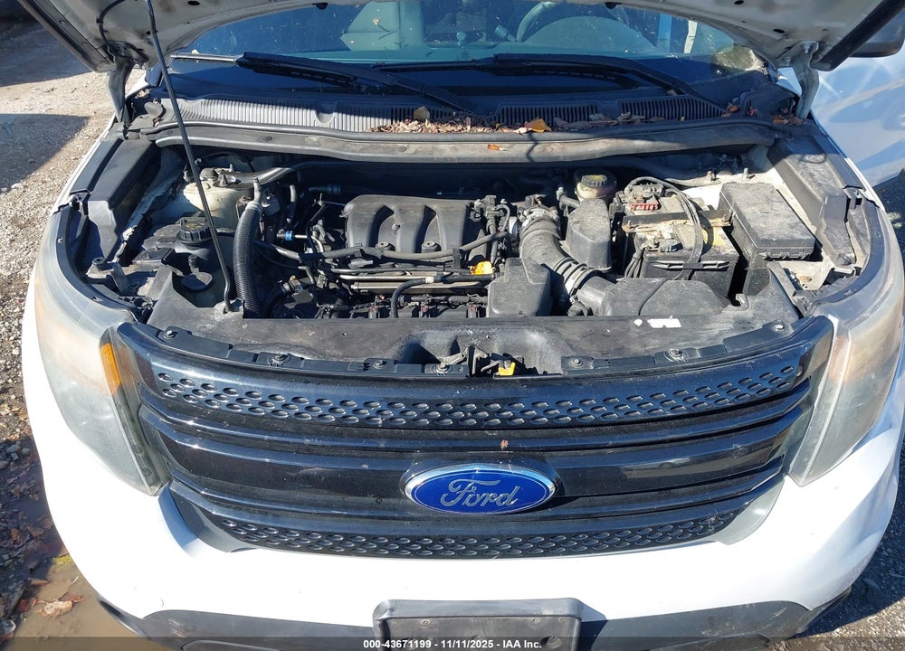 2014 FORD POLICE INTERCEPTOR UTILITY VIN: 1FM5K8AR6EGA18881