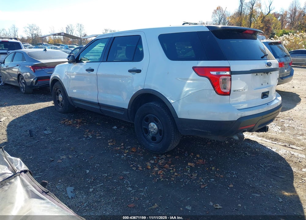 2014 FORD POLICE INTERCEPTOR UTILITY VIN: 1FM5K8AR6EGA18881