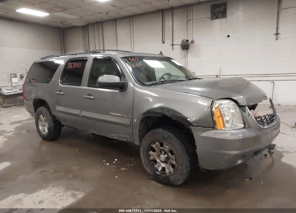 2007 GMC YUKON XL 1500 SLT VIN: 1GKFK16317J269869