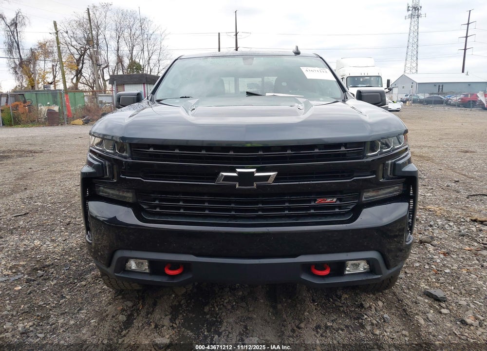 2021 CHEVROLET SILVERADO 1500 4WD SHORT BED LT TRAIL BOSS VIN: 1GCPYFEL1MZ153369