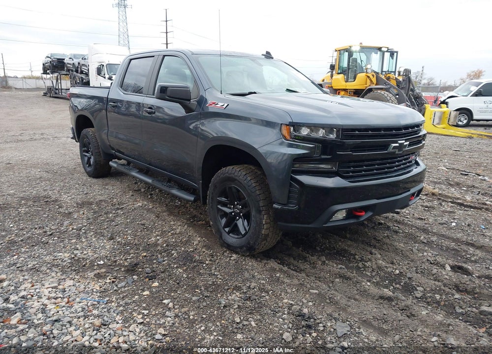 2021 CHEVROLET SILVERADO 1500 4WD SHORT BED LT TRAIL BOSS VIN: 1GCPYFEL1MZ153369