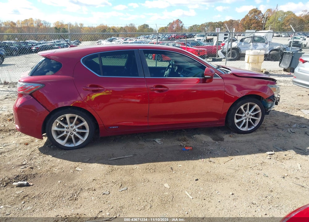 2011 LEXUS CT 200H VIN: JTHKD5BH0B2015150