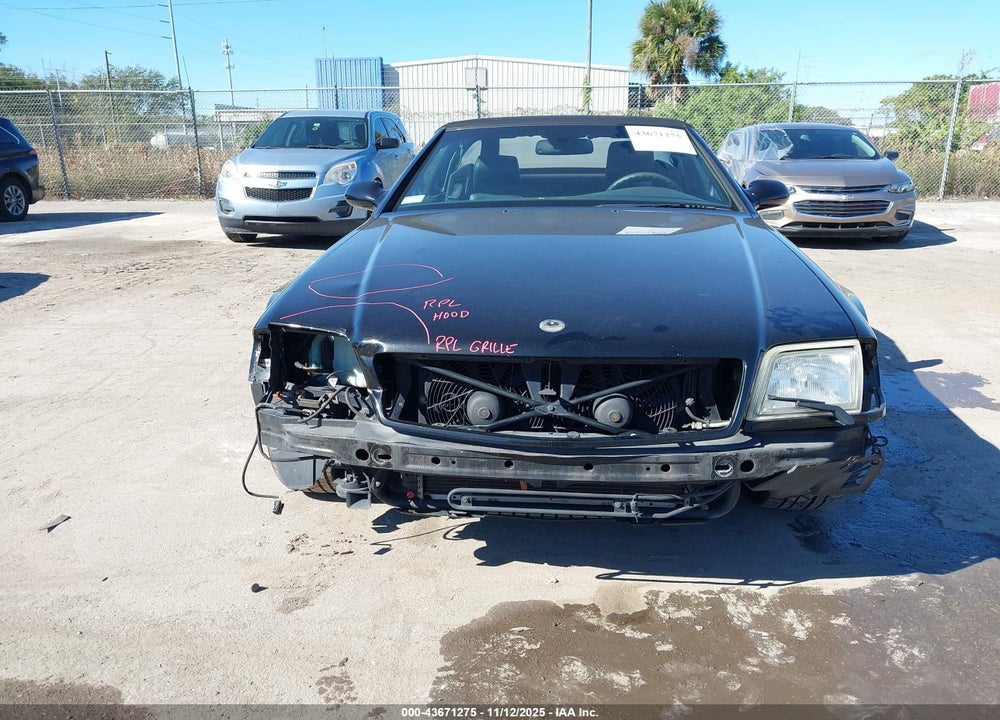 2000 MERCEDES-BENZ SL 500 VIN: WDBFA68F4YF188855