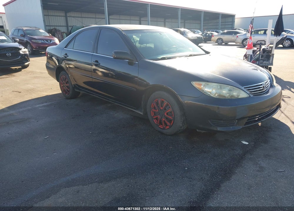 2005 TOYOTA CAMRY LE VIN: 4T1BE32K45U012819
