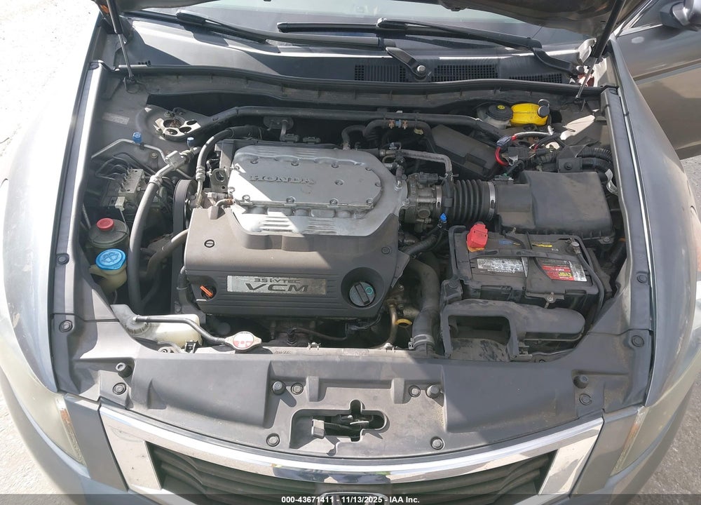 2010 HONDA ACCORD 3.5 EX-L VIN: 1HGCP3F81AA017815