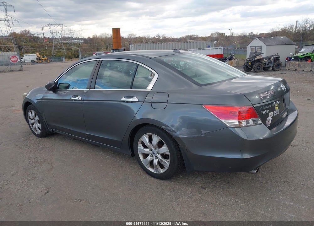 2010 HONDA ACCORD 3.5 EX-L VIN: 1HGCP3F81AA017815