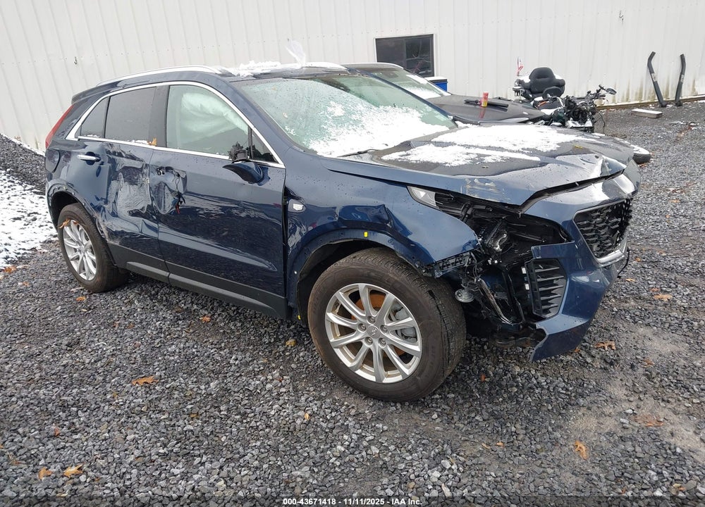 2019 CADILLAC XT4 LUXURY VIN: 1GYFZBR40KF133241