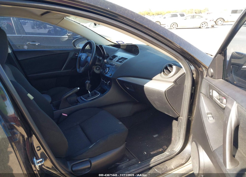 2012 MAZDA 3 I TOURING VIN: JM1BL1V70C1601824