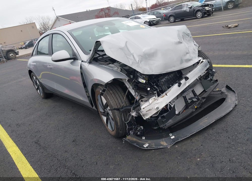 2025 HYUNDAI IONIQ 6 SE VIN: KMHM24AC3SA083881