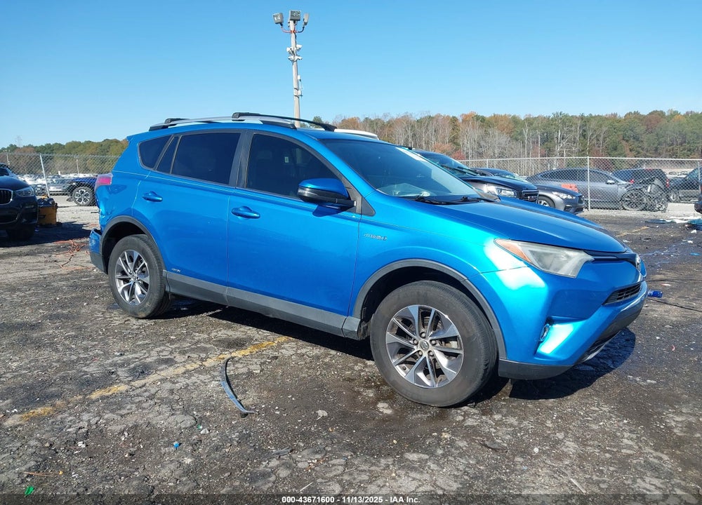 2016 TOYOTA RAV4 HYBRID XLE VIN: JTMRJREV8GD026183
