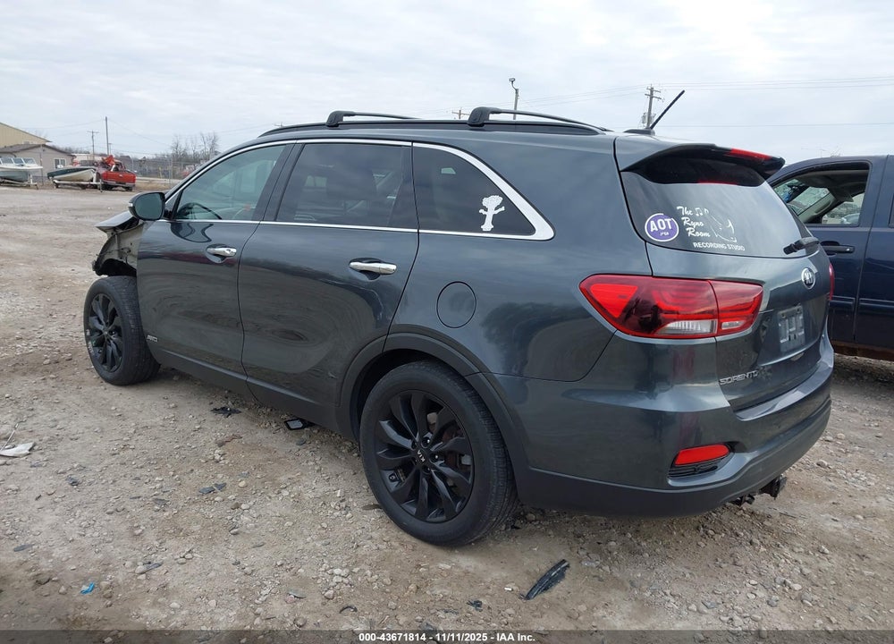 2019 KIA SORENTO 3.3L S VIN: 5XYPGDA56KG603706